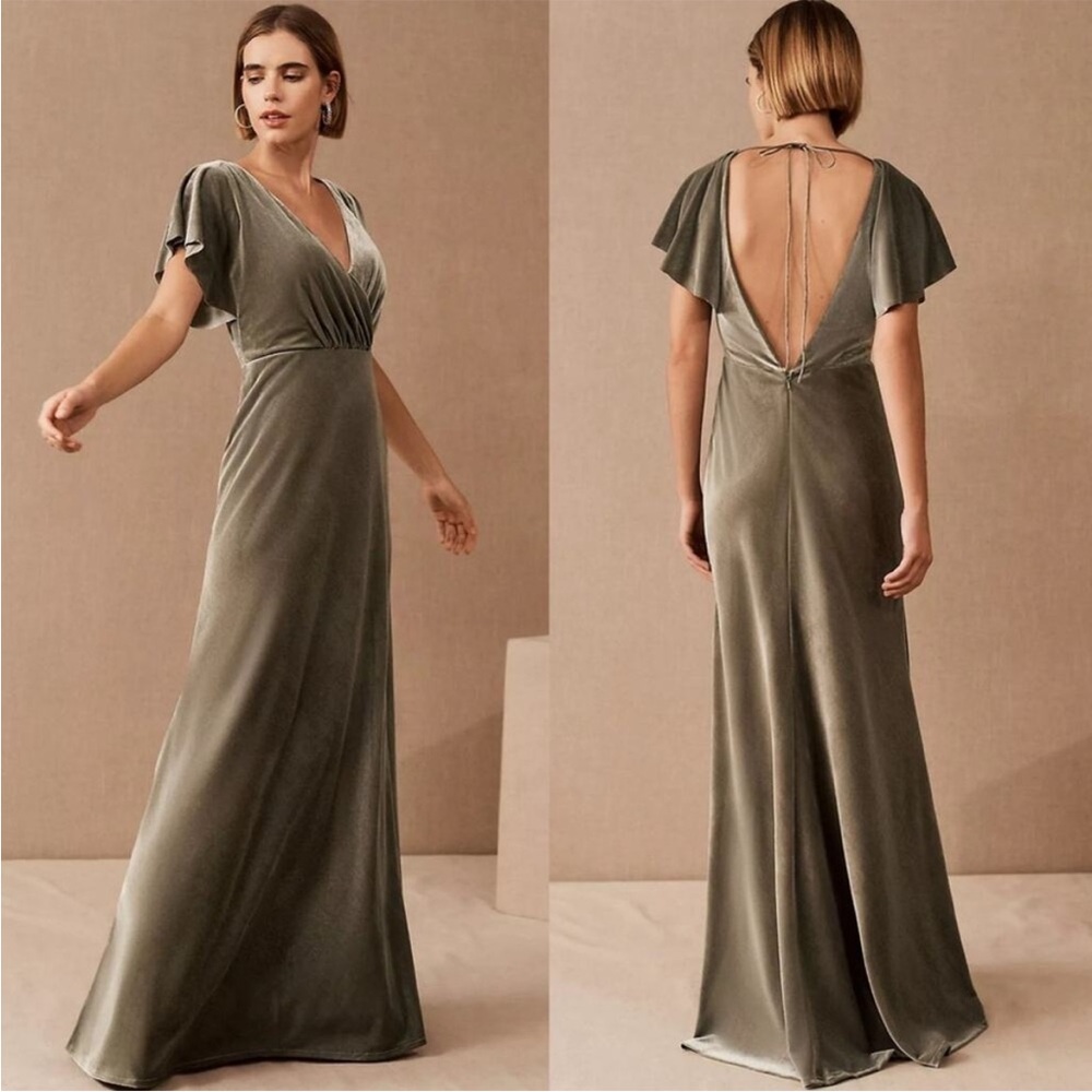 Jenny Yoo Anthropologie Ellis Flutter-Sleeve Open-Back Stretch Velvet Gown